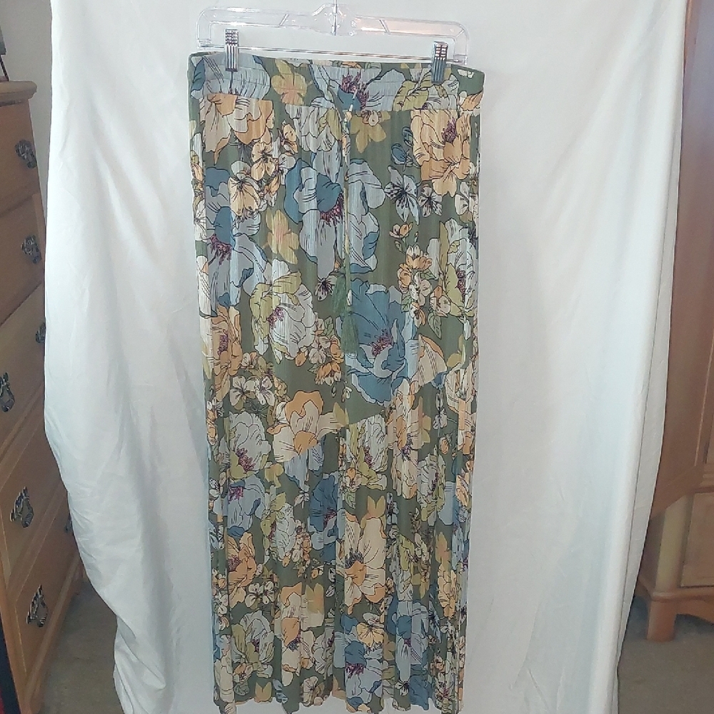 Promesa Floral Maxi Skirt in Green and Blue